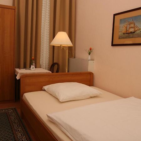 Hotel Pension Fasanenhaus 柏林 外观 照片