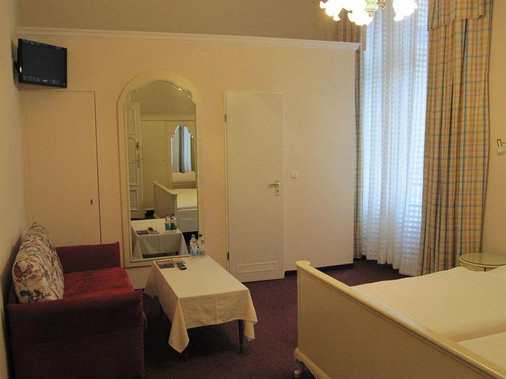 Hotel Pension Fasanenhaus 柏林 外观 照片